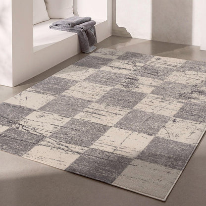 5' X 8' White And Gray Checkered Area Rug