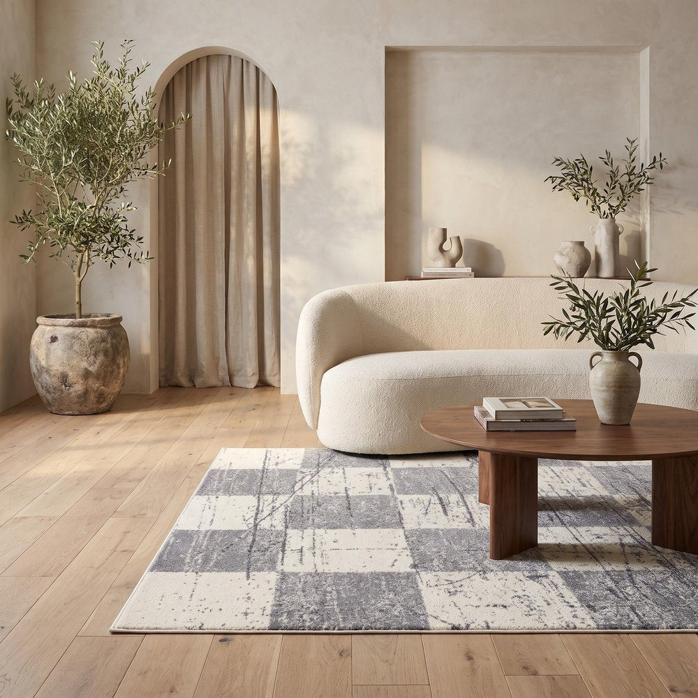 5' X 8' White And Gray Checkered Area Rug