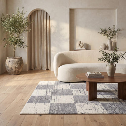 5' X 8' White And Gray Checkered Area Rug