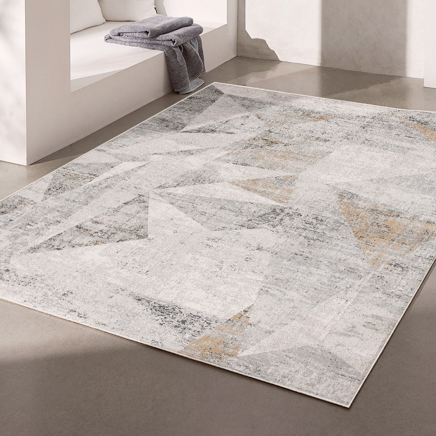 5’ X 8’ Gray Distressed Prism Modern Area Rug