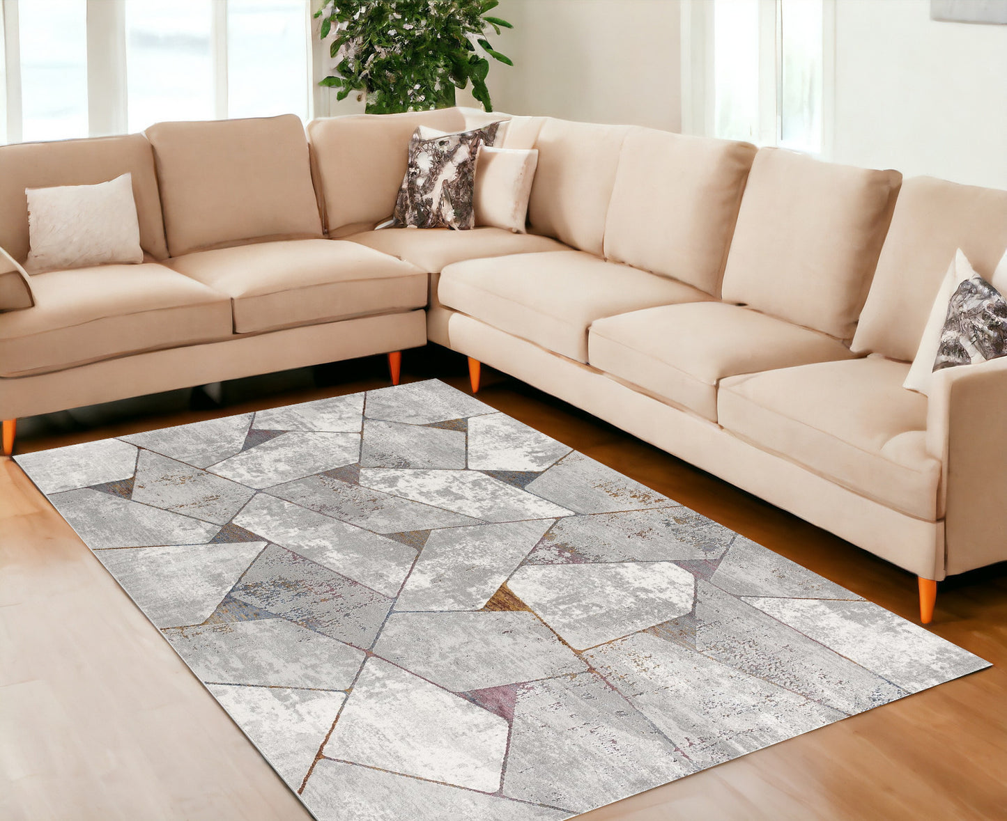 5' X 8' Grey Geometric Area Rug