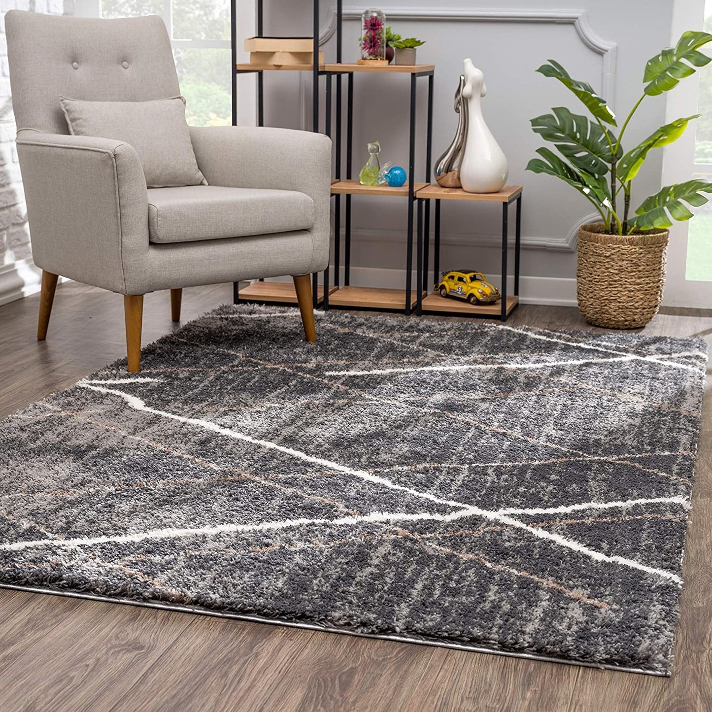 4' X 6' Gray Modern Distressed Lines Area Rug