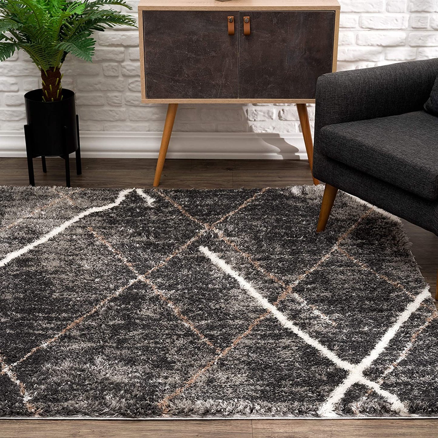 4' X 6' Gray Modern Distressed Lines Area Rug