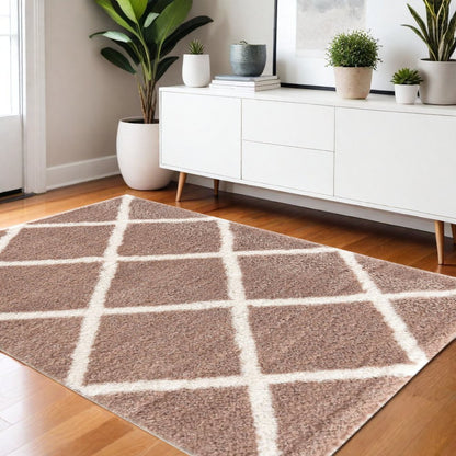 7' X 9' Beige Geometric Area Rug