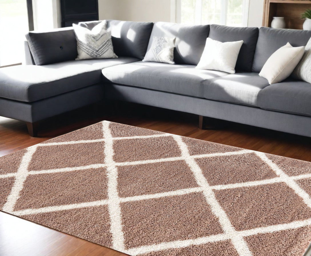 4' X 6' Beige Geometric Area Rug