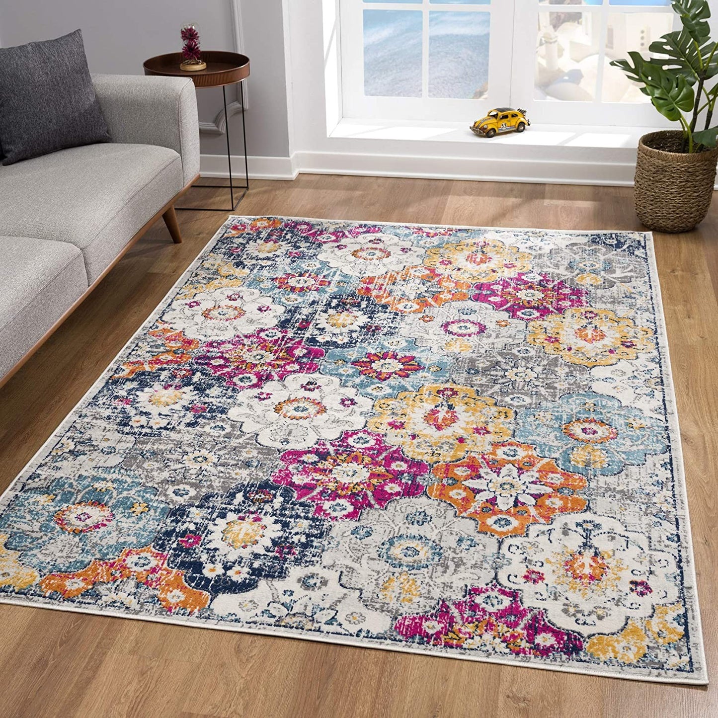 4' X 6' Blue and Ivory Floral Area Rug