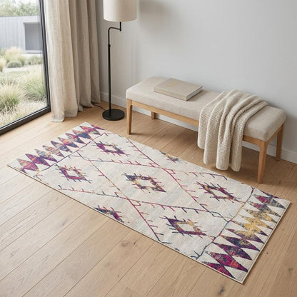 2' X 4' Cream Damask Area Rug