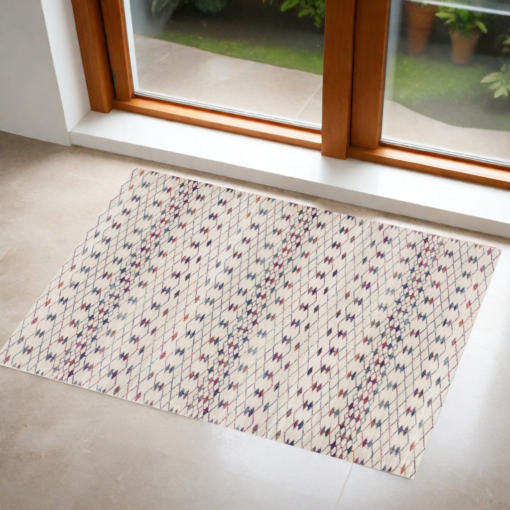 4' X 6' White Modern Geometric Grid Area Rug