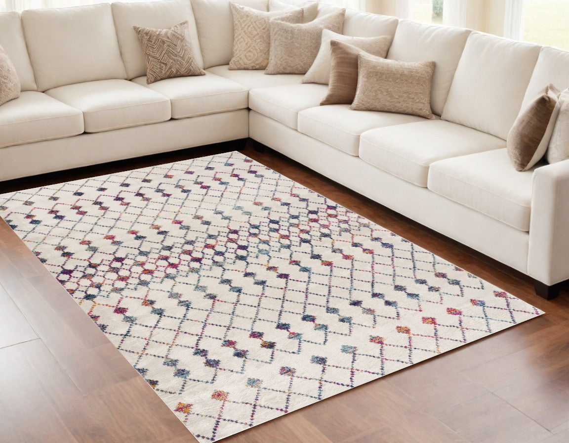 4' X 6' White Modern Geometric Grid Area Rug