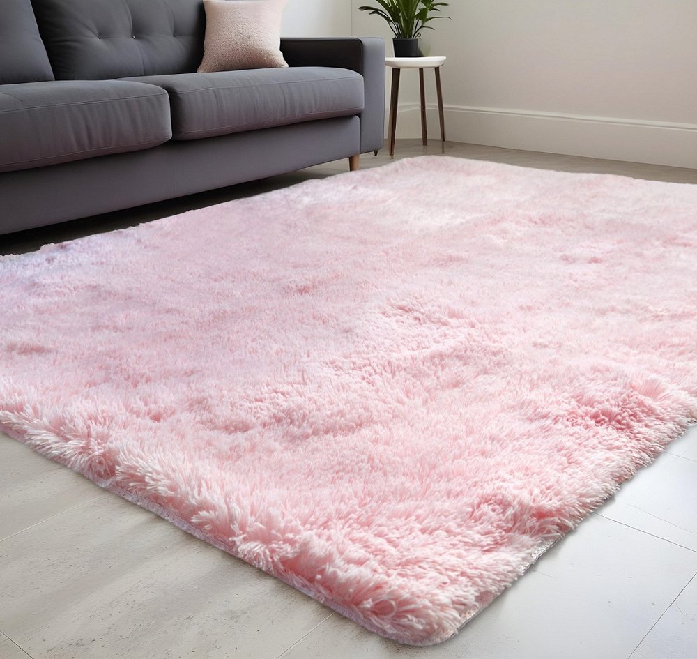 4' X 5' Pink Shag Power Loom Area Rug