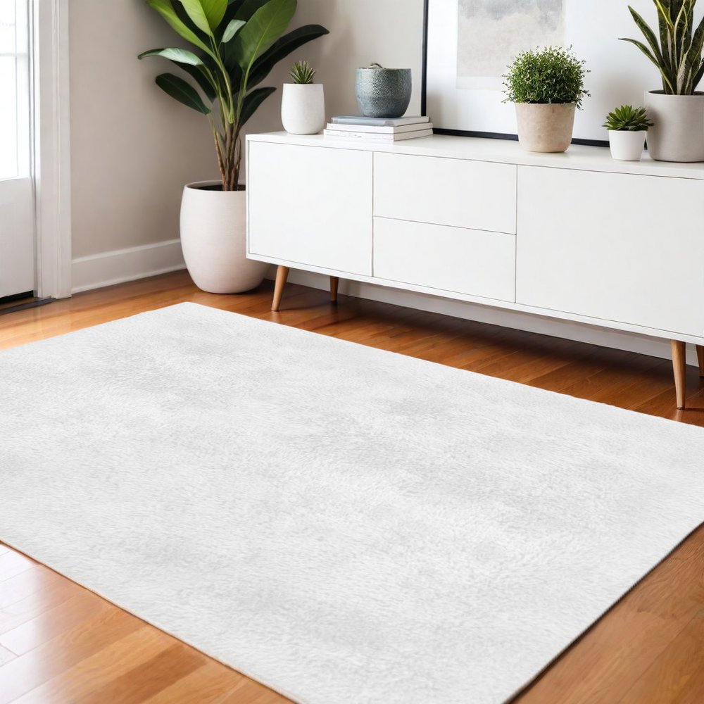 4' X 5' White Power Loom Area Rug