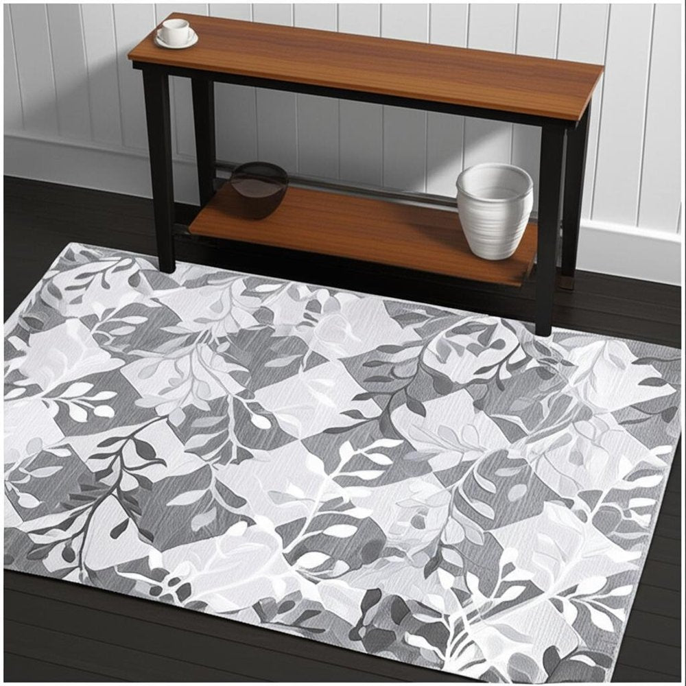 8' X 11' Gray Diamond And Vines Area Rug
