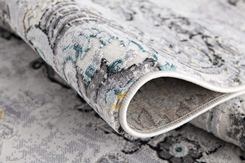 5' X 7' Gray And Ivory Floral Area Rug
