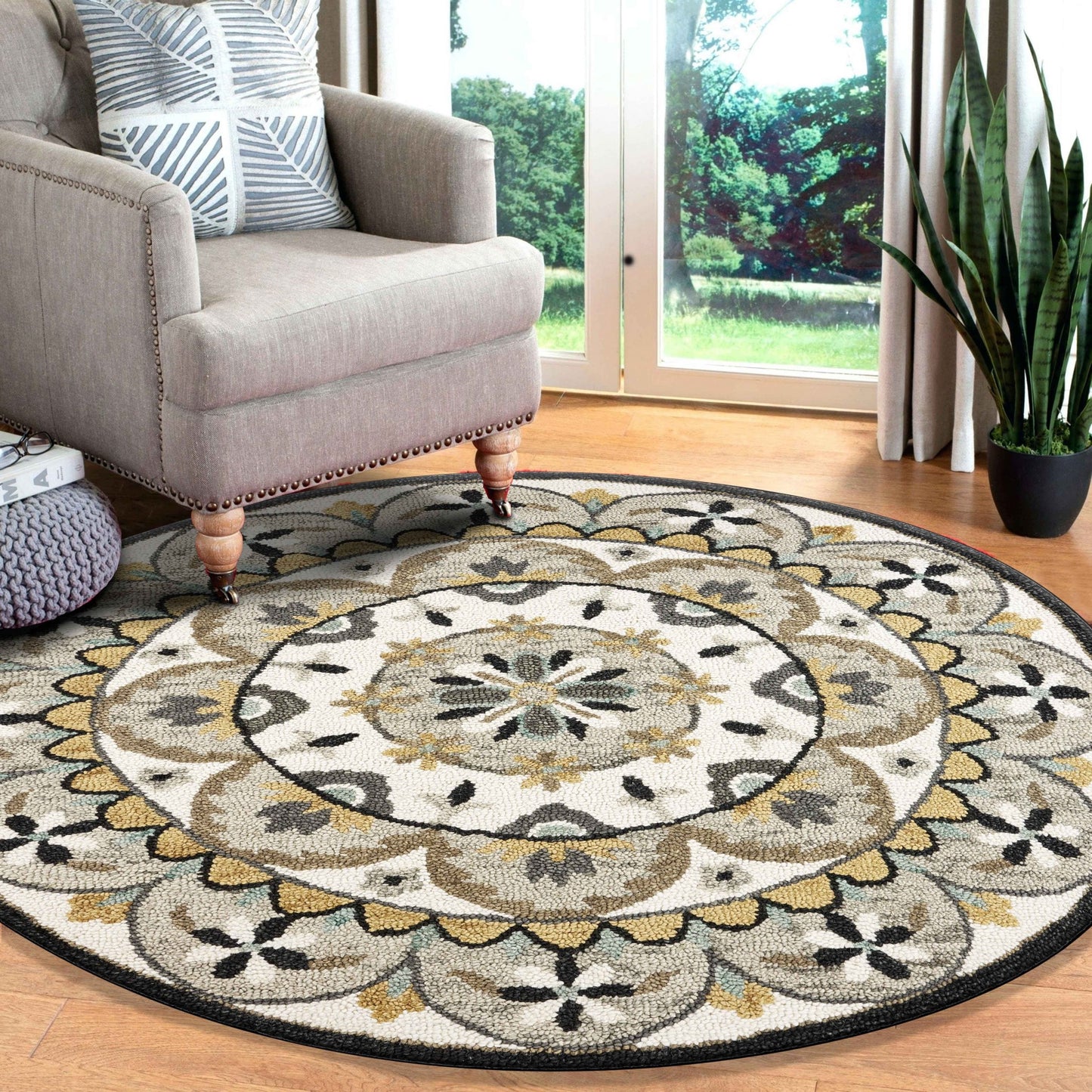 6' Gray and Ivory Round Wool Floral Handmade Area Rug