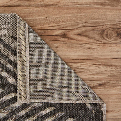8' X 9' Beige Indoor Outdoor Area Rug