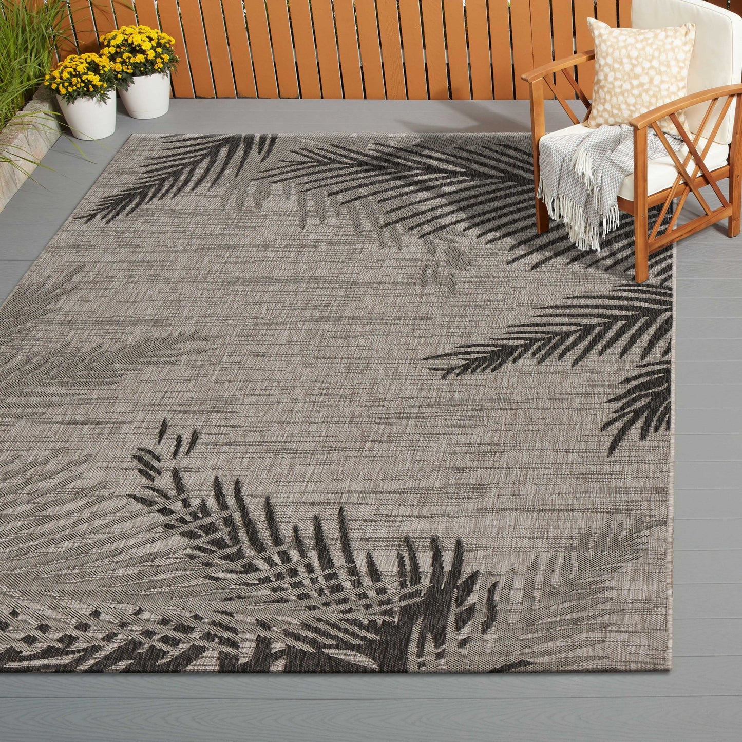 8' X 9' Beige Floral Indoor Outdoor Area Rug