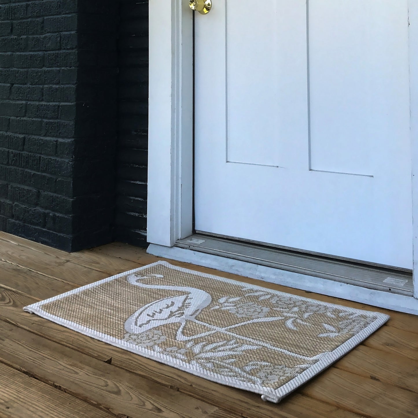 5' X 7' Beige Floral Indoor Outdoor Area Rug