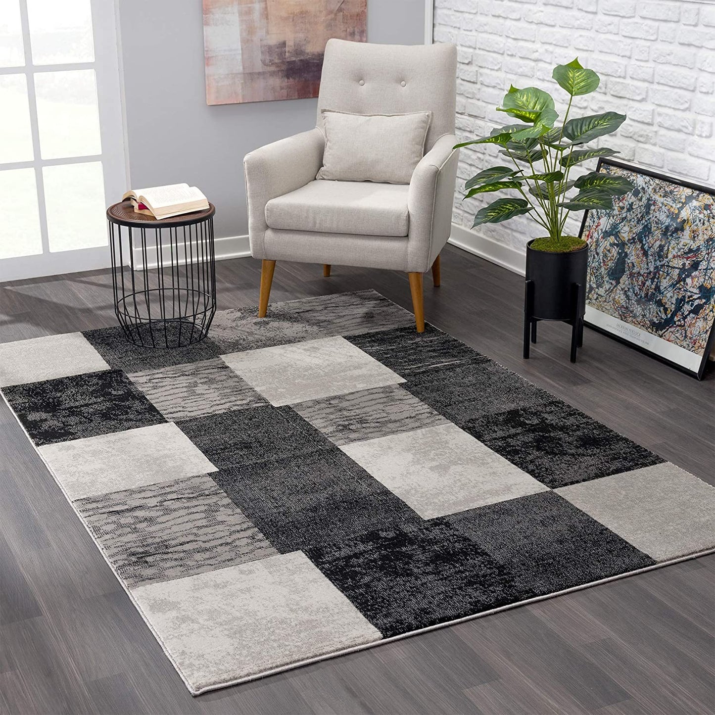 4' X 6' Gray Checkered Power Loom Area Rug