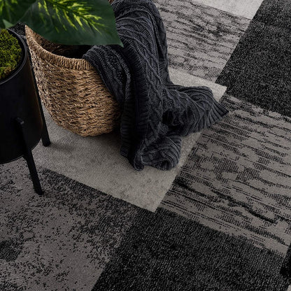 2' X 4' Gray Geometric Blocks Area Rug