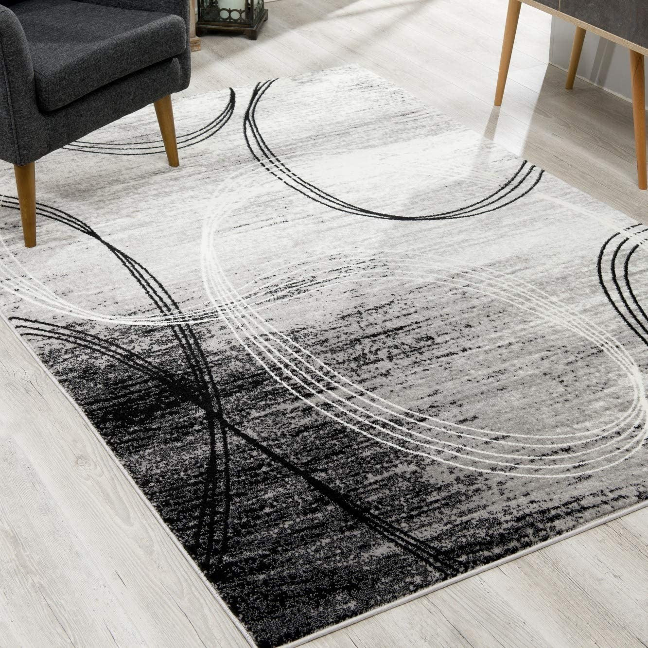 4' X 6' Gray Abstract Power Loom Area Rug