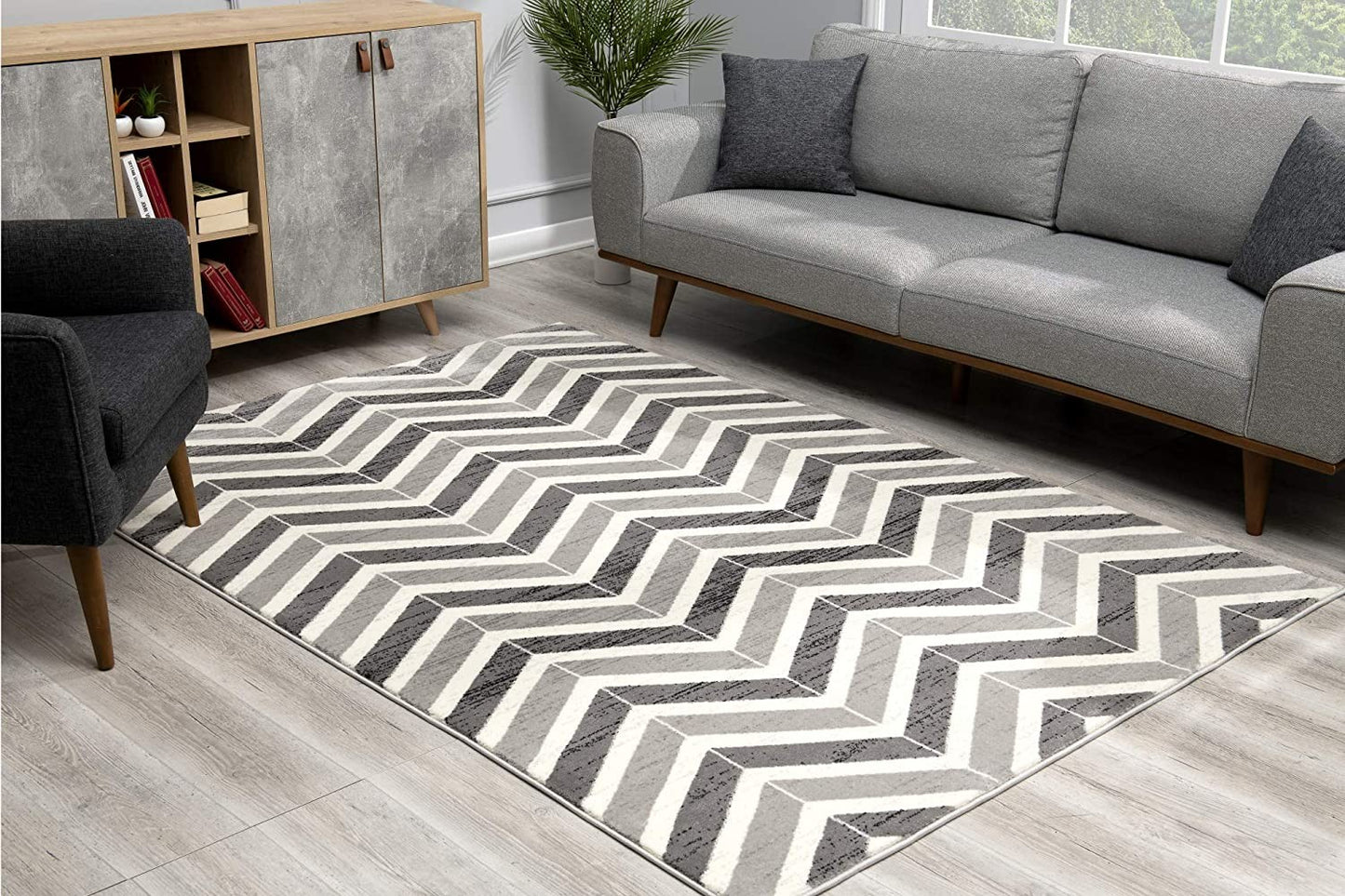 5' X 8' Gray Chevron Dhurrie Area Rug