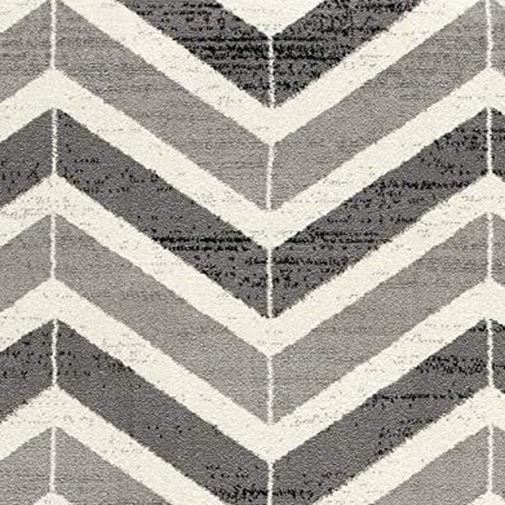 5' X 8' Gray Chevron Dhurrie Area Rug