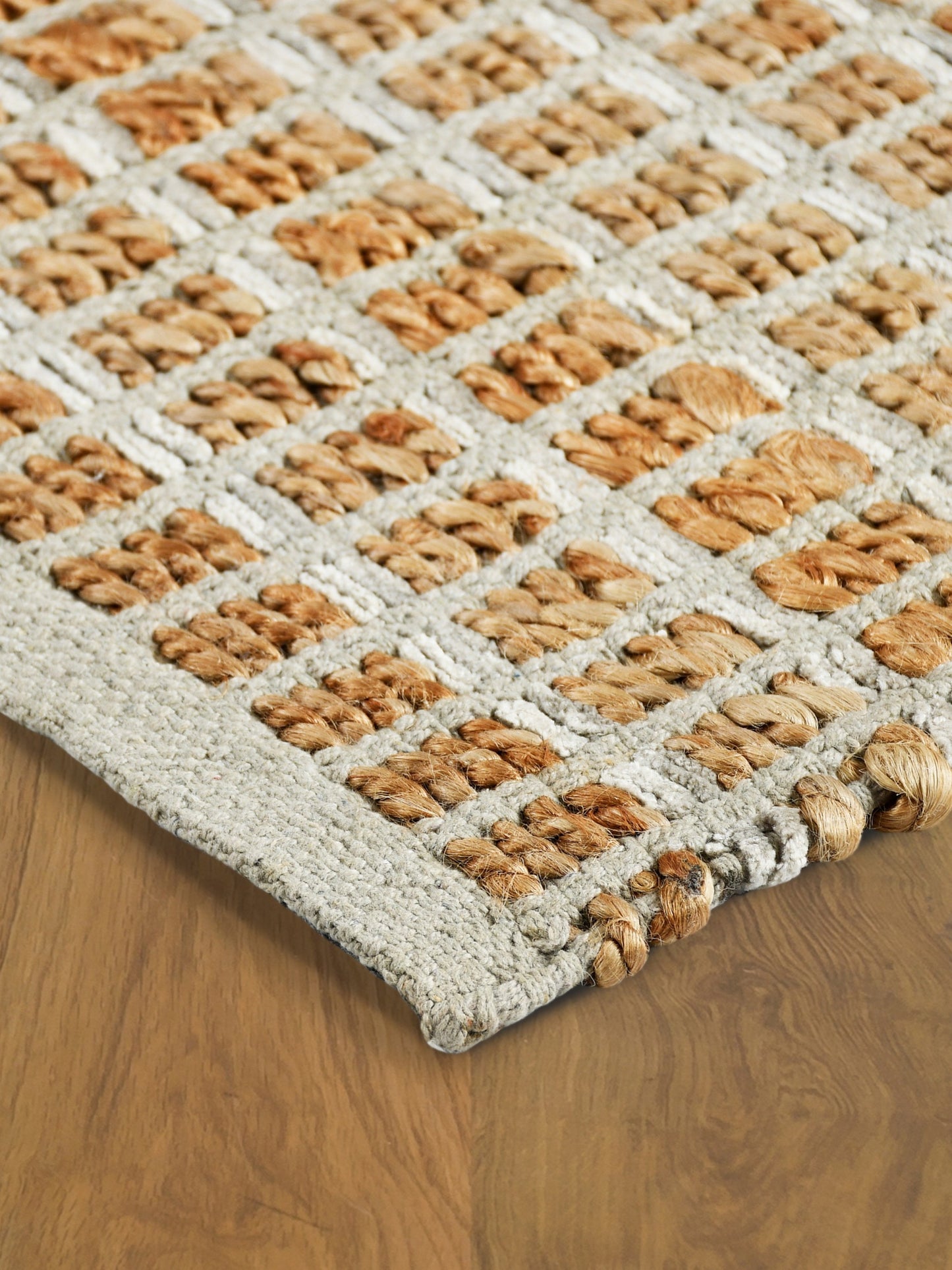 5' X 8' Natural Hand Woven Area Rug