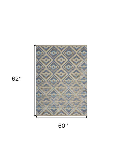 5' X 7' Blue Decorative Lattice Area Rug