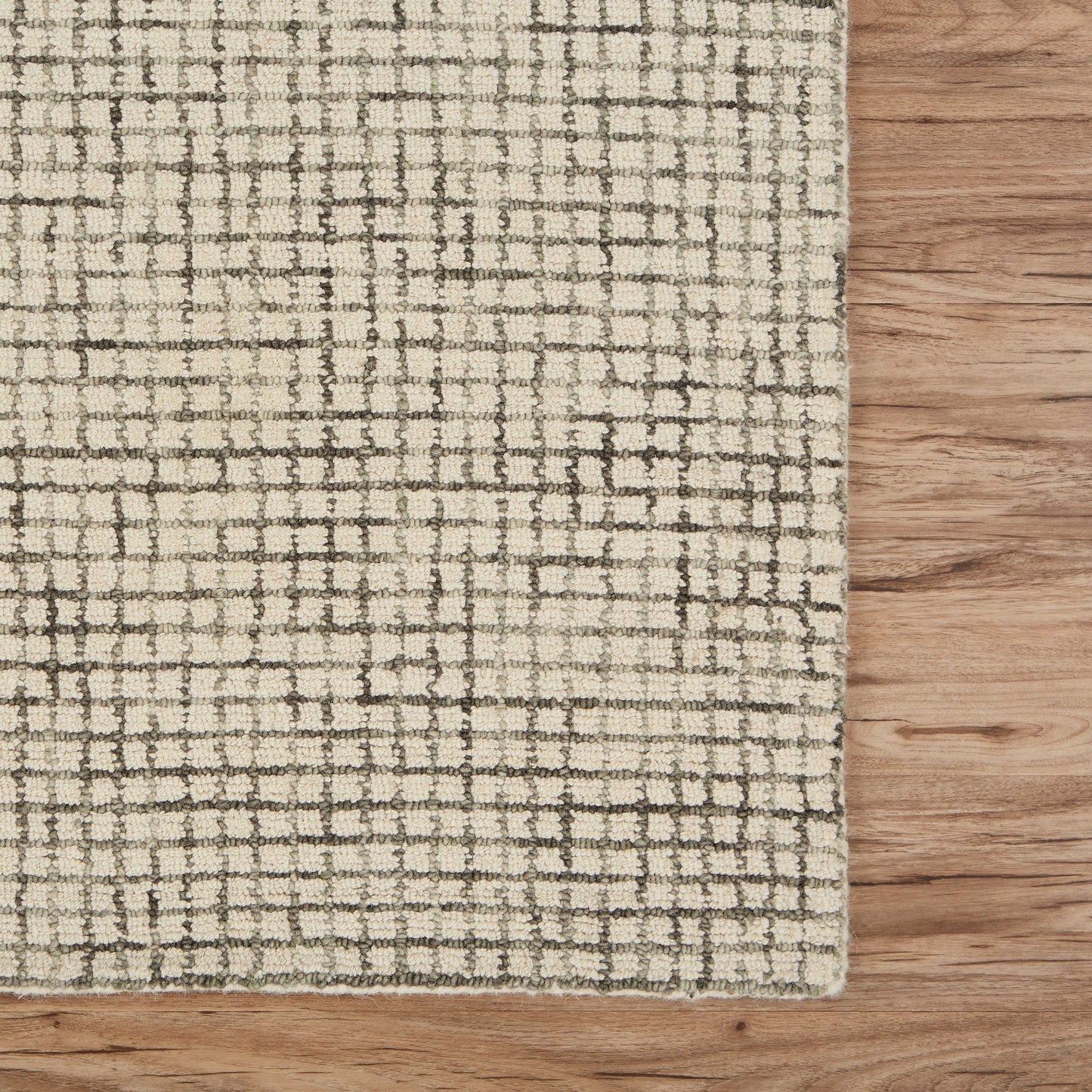 8' X 10' Tan Wool Hand Loomed Area Rug