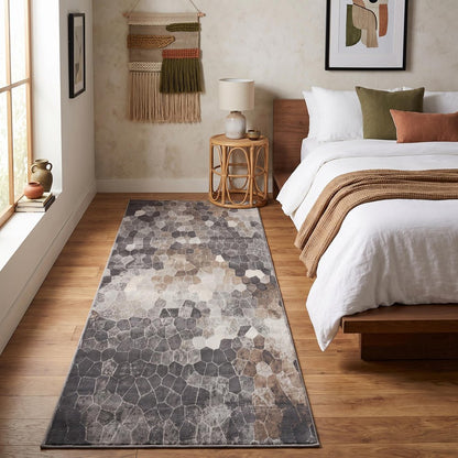 2' X 3' Beige Cobblestone Pattern Scatter Rug