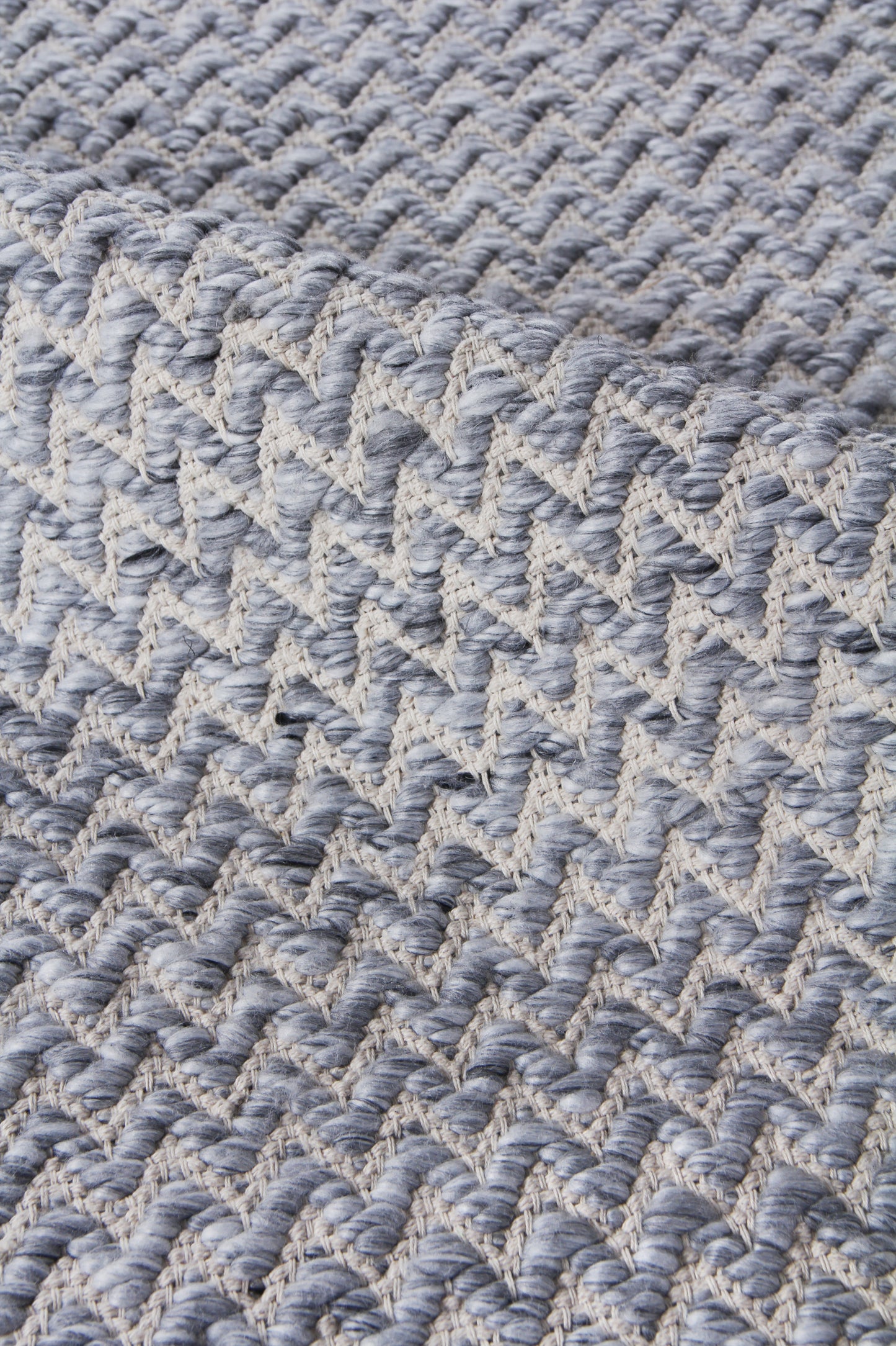 EXQUISITE RUGS OUTLET  Rialto Indoor Hand Woven    - 3958-8'X10'