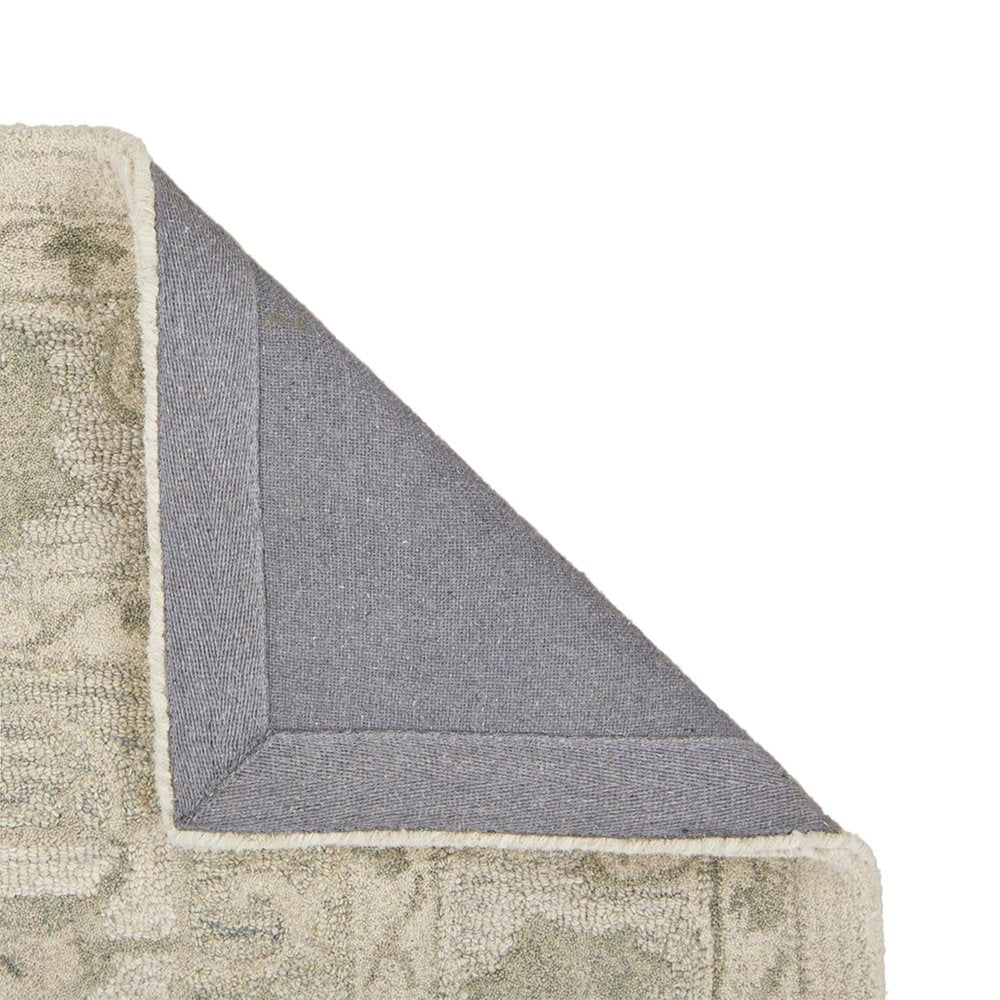 8' X 10' Green and Cream Medallion Area Rug