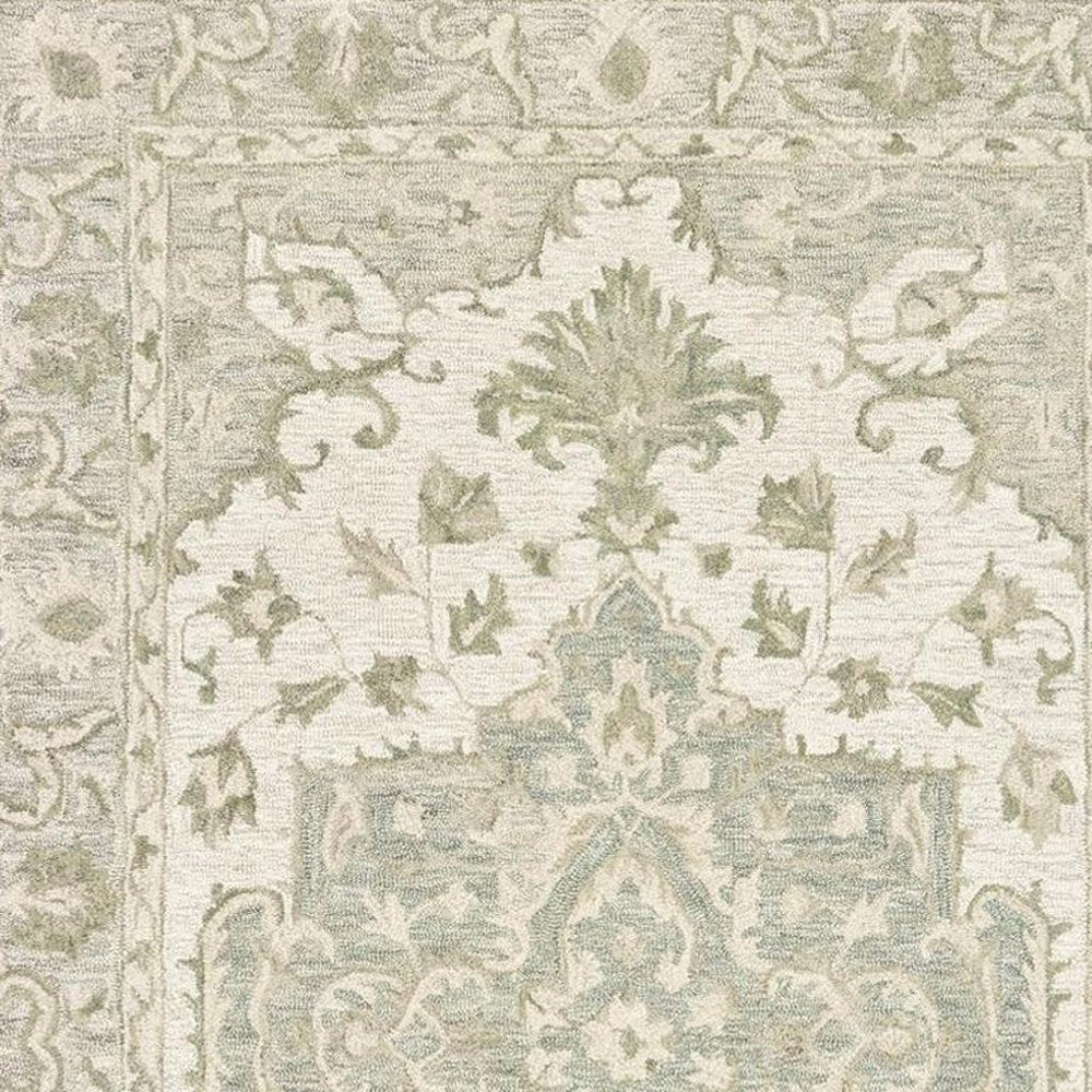 8' X 10' Green and Cream Medallion Area Rug
