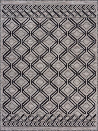 5' X 7' Black And Tan Indoor Outdoor Area Rug