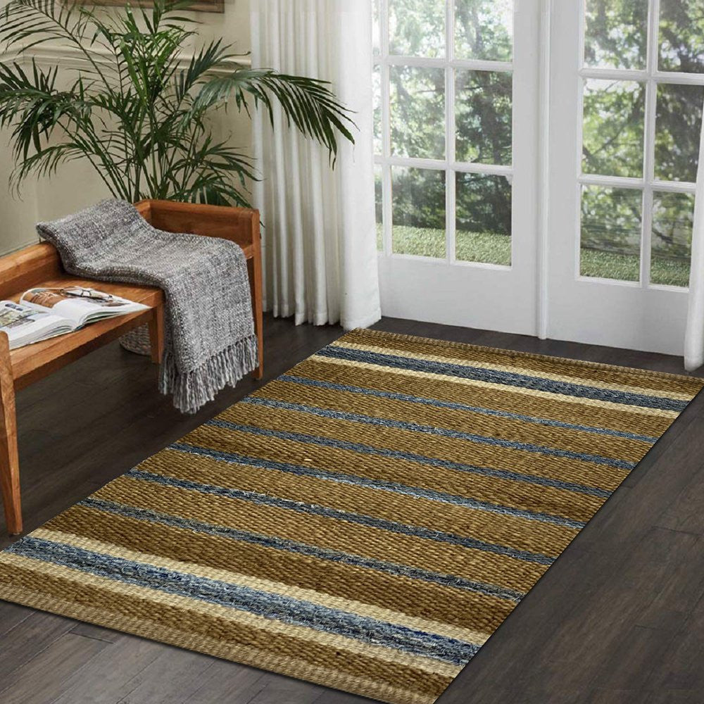 5' X 7' Tan and Ivory Hand Woven Area Rug