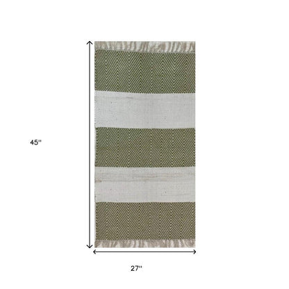 2' X 4' Green And White Hand Woven Area Rug