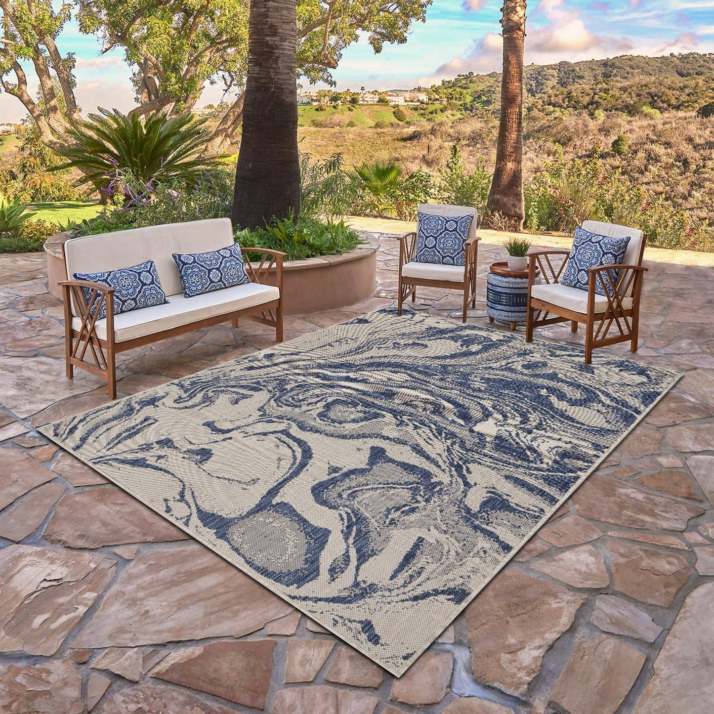 2' X 3' Blue And Gray Indoor Outdoor Area Rug