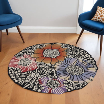 6' Round Red and Black Floral Blossom Area Rug