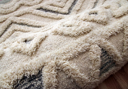 6' Round Cream Modern Geometric Area Rug