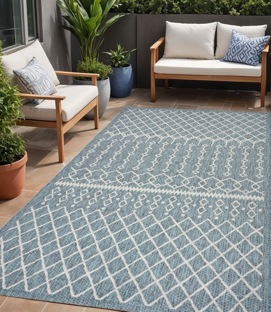 8' X 10' Blue And Gray Indoor Outdoor Area Rug
