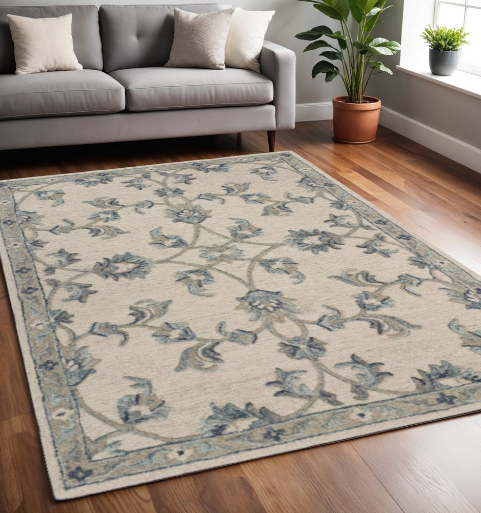 5' Light Blue Round Wool Hand Tufted Area Rug