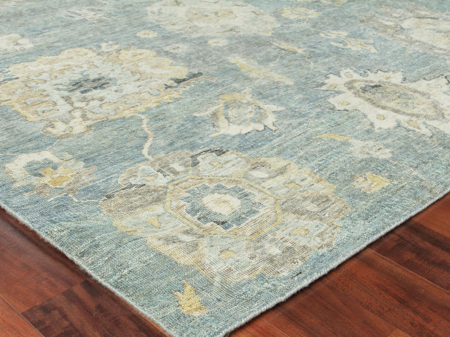 EXQUISITE RUGS   Heirloom Indoor Hand Knotted    - 3983-6'X9'