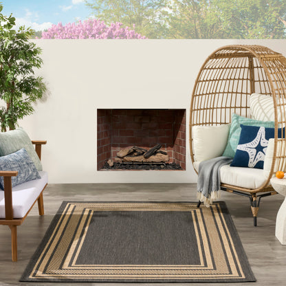 Modern 4' x 6' rug with a gray border.
