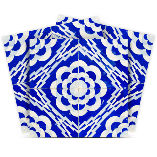 7" X 7" Blue And White Gerbera Peel And Stick Removable Tiles
