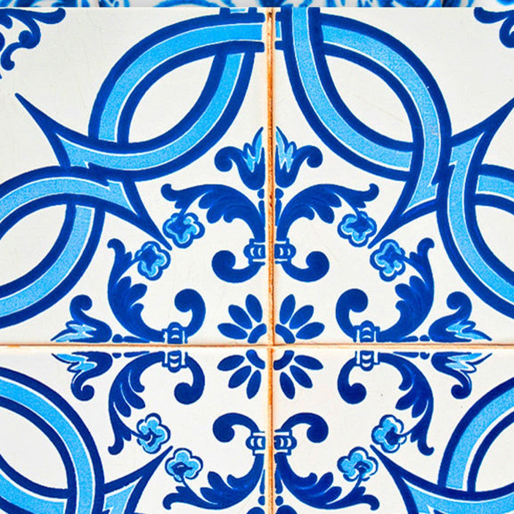 4" X 4" Blue and White Medi Peel And Stick Tiles