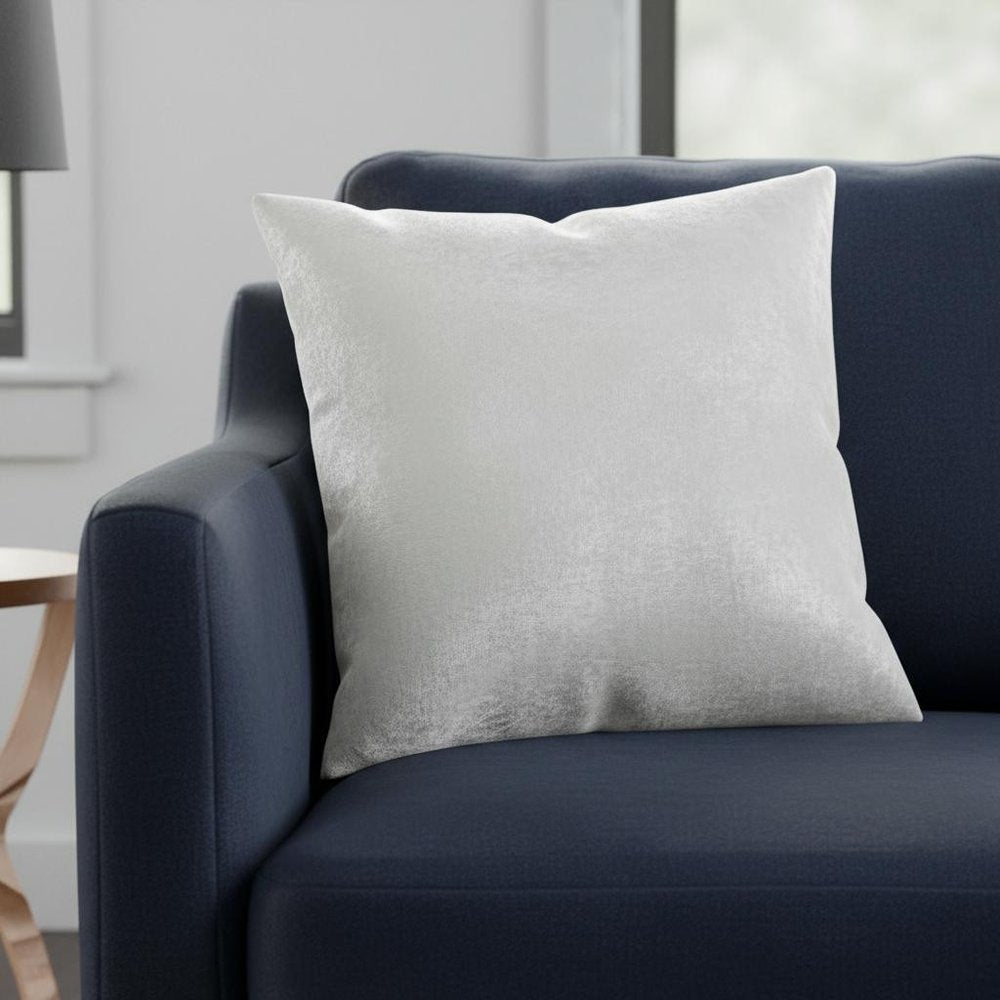 18" X 18" White Cotton Zippered Pillow