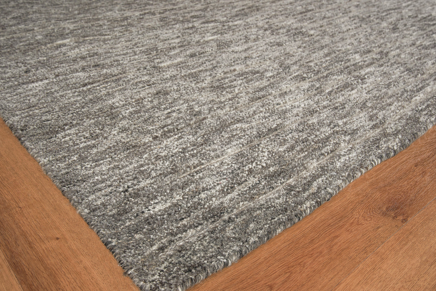EXQUISITE RUGS   Eaton Indoor Hand Knotted    - 4041-6'X9'