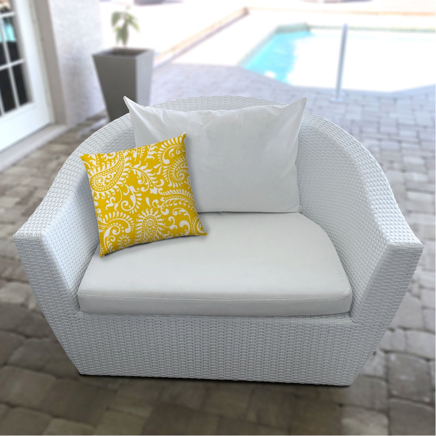 17" Yellow and White Paisley Indoor Outdoor Throw Pillow