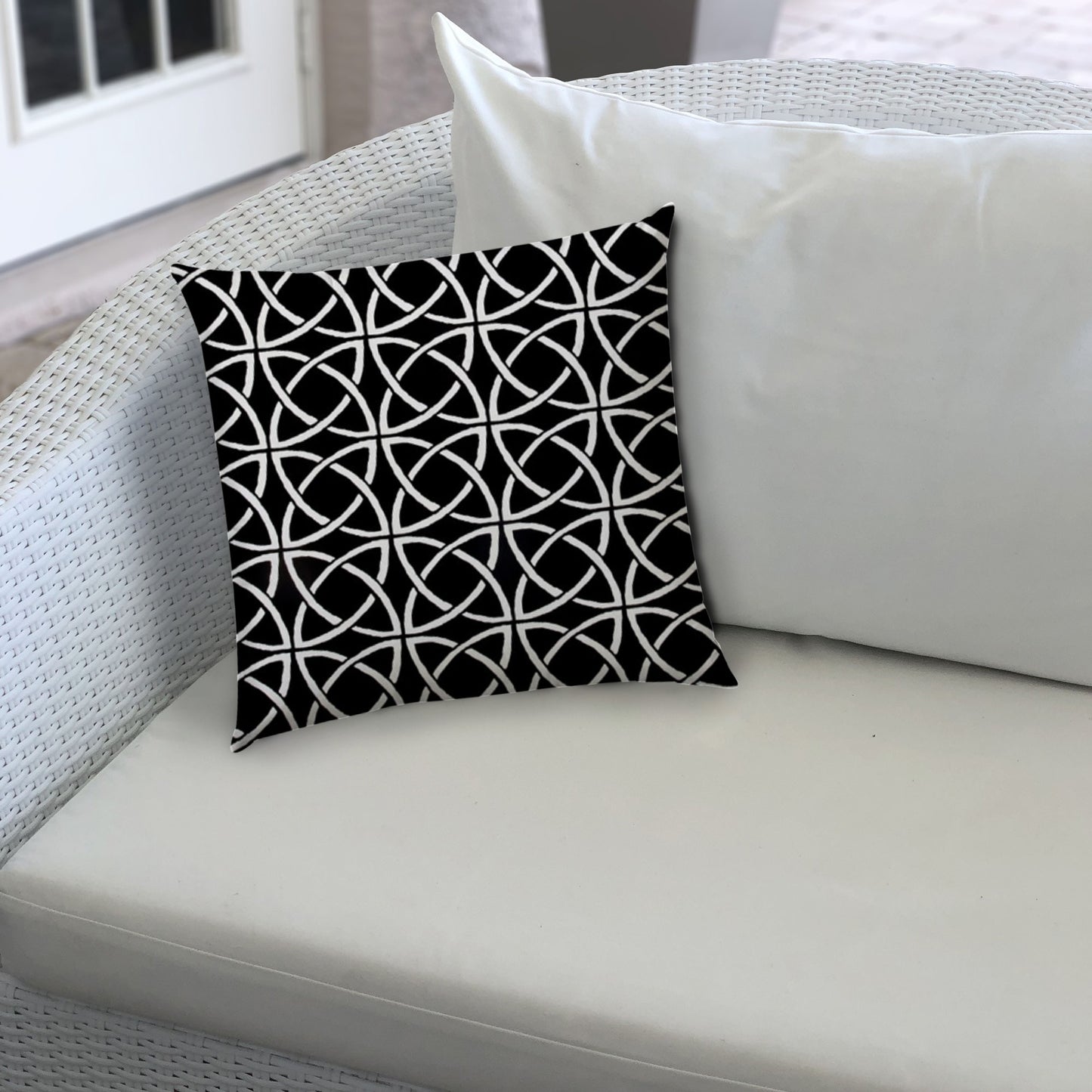 20" X 20" Black And White Blown Seam Interlocking Throw Indoor Outdoor Pillow