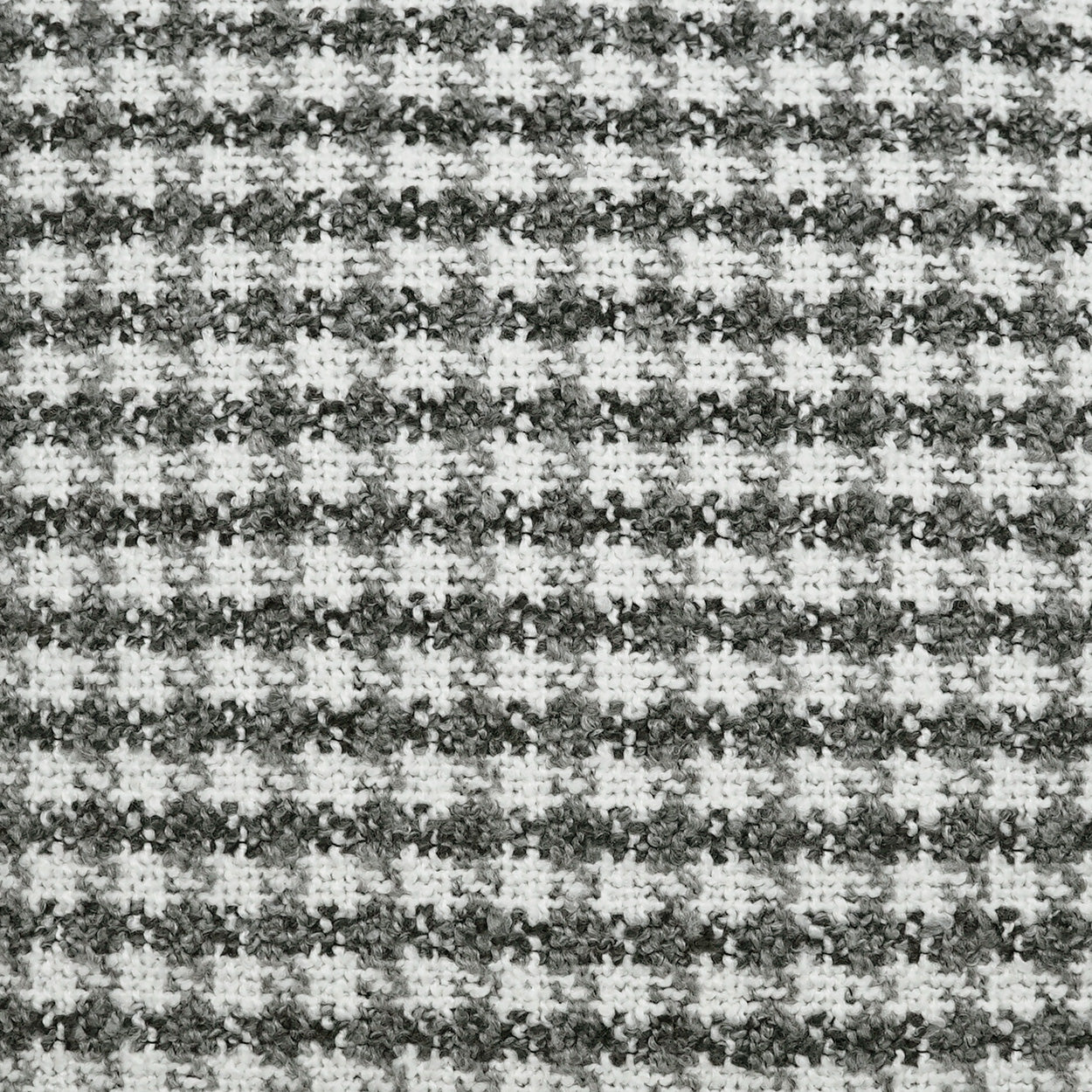 D.V. KAP HOME   24" x 24" Haberdash Pillow Traditional    - 4097-2424